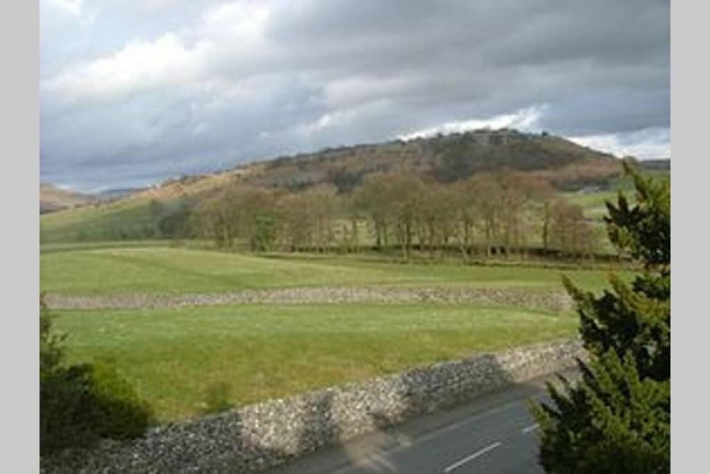 5 Star Cottage On The Green With Log Burner - Dog Friendly Austwick ภายนอก รูปภาพ