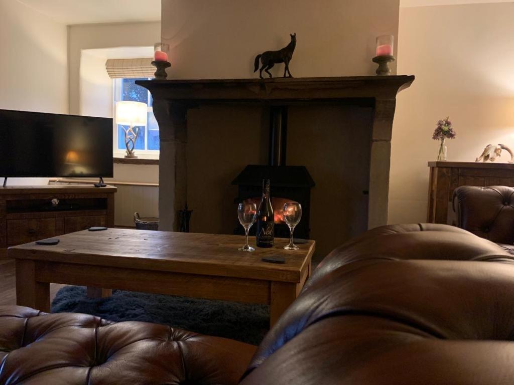 5 Star Cottage On The Green With Log Burner - Dog Friendly Austwick ภายนอก รูปภาพ