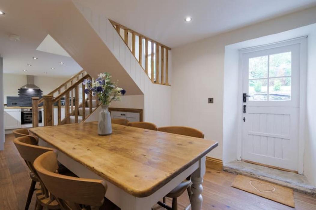 5 Star Cottage On The Green With Log Burner - Dog Friendly Austwick ภายนอก รูปภาพ
