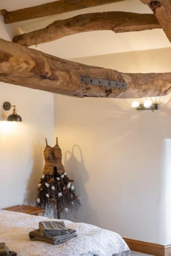5 Star Cottage On The Green With Log Burner - Dog Friendly Austwick ภายนอก รูปภาพ